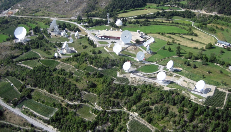NSA's Austrian Surveillance Stations "Onyx 20100819 MartinSteiger CCBYSA 001" by Martin Steiger - Transferred from de.wikipedia(Original text : Eigene Aufnahme). Licensed under Creative Commons Attribution-Share Alike 4.0 via Wikimedia Commons - https://commons.wikimedia.org/wiki/File:Onyx_20100819_MartinSteiger_CCBYSA_001.jpg#mediaviewer/File:Onyx_20100819_MartinSteiger_CCBYSA_001.jpg